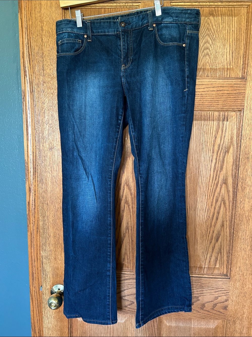 Dark Blue Women's Bootcut Jeans - Classic Denim